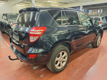 Charger l'image dans la galerie, Toyota Rav4 2.2 Diesel Manuelle 10 / 2010
