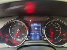 Charger l'image dans la galerie, Audi A5 Coupé 2.0 Essence Manuelle 01 / 2011