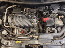Charger l'image dans la galerie, Nissan Qashqai 1.6 Essence Manuelle 01 / 2011