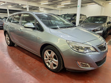 Charger l'image dans la galerie, Opel Astra 1.7 Diesel Manuelle 08 / 2011 - Export