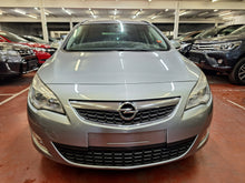 Charger l'image dans la galerie, Opel Astra 1.7 Diesel Manuelle 08 / 2011 - Export
