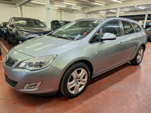 Charger l'image dans la galerie, Opel Astra 1.7 Diesel Manuelle 08 / 2011 - Export