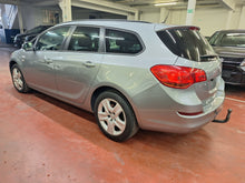 Charger l'image dans la galerie, Opel Astra 1.7 Diesel Manuelle 08 / 2011 - Export