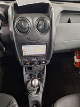 Load image into Gallery viewer, Dacia Duster 1.2 Essence Manuelle 01 / 2015