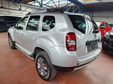 Load image into Gallery viewer, Dacia Duster 1.2 Essence Manuelle 01 / 2015