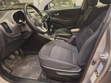 Load image into Gallery viewer, Kia Sportage 1.6 Essence Manuelle 03 / 2013