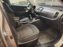 Load image into Gallery viewer, Kia Sportage 1.6 Essence Manuelle 03 / 2013