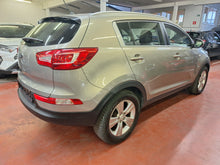 Load image into Gallery viewer, Kia Sportage 1.6 Essence Manuelle 03 / 2013