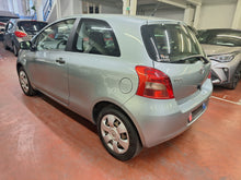 Charger l'image dans la galerie, Toyota Yaris 1.0 Essence Manuelle 07 / 2006