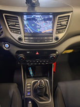 Charger l'image dans la galerie, Hyundai Tucson 1.6 Essence Manuelle 03 / 2017