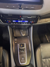 Charger l'image dans la galerie, Nissan Qashqai 1.3 Essence / Hybride Automatique 05 / 2023