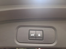 Charger l'image dans la galerie, Nissan Qashqai 1.3 Essence / Hybride Automatique 05 / 2023