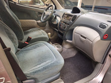 Charger l'image dans la galerie, Toyota Yaris Verso 1.3 Essence Manuelle 01 / 2003