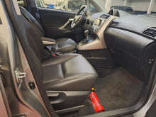 Charger l'image dans la galerie, Toyota Verso 1.8 Essence Automatique 06 / 2011