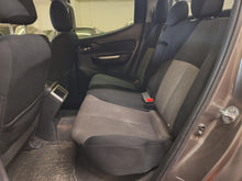 Charger l'image dans la galerie, Mitsubishi L 200 2.3 Diesel Automatique 06 / 2021