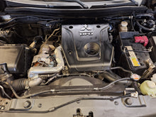 Charger l'image dans la galerie, Mitsubishi L 200 2.3 Diesel Automatique 06 / 2021