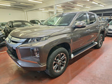 Charger l'image dans la galerie, Mitsubishi L 200 2.3 Diesel Automatique 06 / 2021