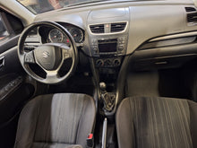 Charger l'image dans la galerie, Suzuki Swift 1.2 Essence Manuelle 06 / 2014