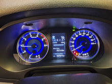 Charger l'image dans la galerie, Toyota Hilux 2.4 Diesel Automatique 11 / 2017