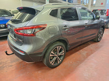 Charger l'image dans la galerie, Nissan Qashqai 1.3 Essence Manuelle 08 / 2019