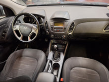 Charger l'image dans la galerie, Hyundai IX35 1.6 Essence Manuelle 01 / 2015