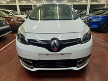 Load image into Gallery viewer, Renault Megane Scenic 1.2 Essence Manuelle 05 / 2013
