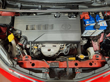 Charger l'image dans la galerie, Toyota Yaris 1.3 Essence Manuelle 04 / 2015