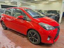 Charger l'image dans la galerie, Toyota Yaris 1.3 Essence Manuelle 04 / 2015
