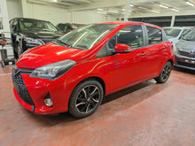 Charger l'image dans la galerie, Toyota Yaris 1.3 Essence Manuelle 04 / 2015