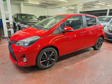 Charger l'image dans la galerie, Toyota Yaris 1.3 Essence Manuelle 04 / 2015