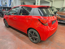 Charger l'image dans la galerie, Toyota Yaris 1.3 Essence Manuelle 04 / 2015