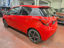 Charger l'image dans la galerie, Toyota Yaris 1.3 Essence Manuelle 04 / 2015