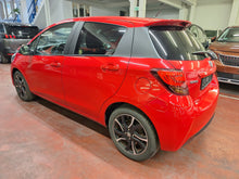 Charger l'image dans la galerie, Toyota Yaris 1.3 Essence Manuelle 04 / 2015