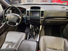 Charger l'image dans la galerie, Toyota Land Cruiser 3.0 Diesel Automatique 07 / 2008