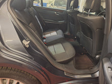 Charger l'image dans la galerie, Mercedes E200 2.2 Diesel Automatique 06 / 2015