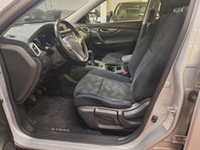 Charger l'image dans la galerie, Nissan X-Trail 1.6 Essence Manuelle 02 / 2017