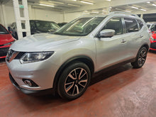 Charger l'image dans la galerie, Nissan X-Trail 1.6 Essence Manuelle 02 / 2017