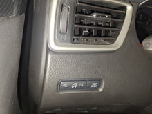 Charger l'image dans la galerie, Nissan X-Trail 1.6 Essence Manuelle 02 / 2017
