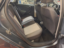 Charger l'image dans la galerie, Seat Ibiza 1.2 Essence Manuelle 01 / 2014