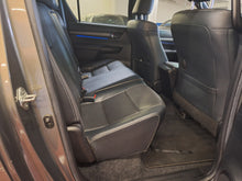 Charger l'image dans la galerie, Toyota Hilux 2.8 Diesel Automatique 06 / 2021