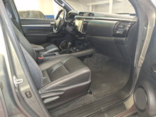 Charger l'image dans la galerie, Toyota Hilux 2.8 Diesel Automatique 06 / 2021