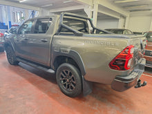 Charger l'image dans la galerie, Toyota Hilux 2.8 Diesel Automatique 06 / 2021