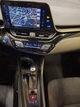 Charger l'image dans la galerie, Toyota C-HR 1.8 Hybride Automatique 02 / 2017