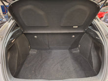 Charger l'image dans la galerie, Toyota C-HR 1.8 Hybride Automatique 02 / 2017