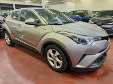 Charger l'image dans la galerie, Toyota C-HR 1.8 Hybride Automatique 02 / 2017