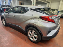 Charger l'image dans la galerie, Toyota C-HR 1.8 Hybride Automatique 02 / 2017