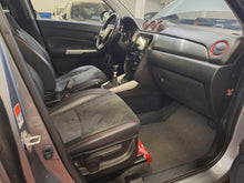 Charger l'image dans la galerie, Suzuki Vitara 1.4 Essence Manuelle 08 / 2017