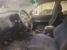 Charger l'image dans la galerie, Toyota Hilux 2.5 Diesel Manuelle 09 / 2016