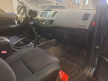 Charger l'image dans la galerie, Toyota Hilux 2.5 Diesel Manuelle 09 / 2016