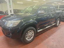 Charger l'image dans la galerie, Toyota Hilux 2.5 Diesel Manuelle 09 / 2016
